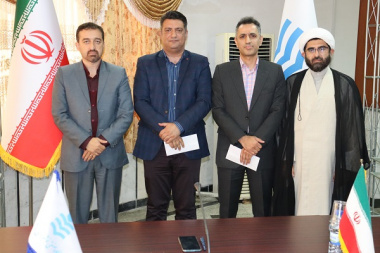 برگزاری مراسم تکریم و معارفه رئیس دانشکده علوم پایه